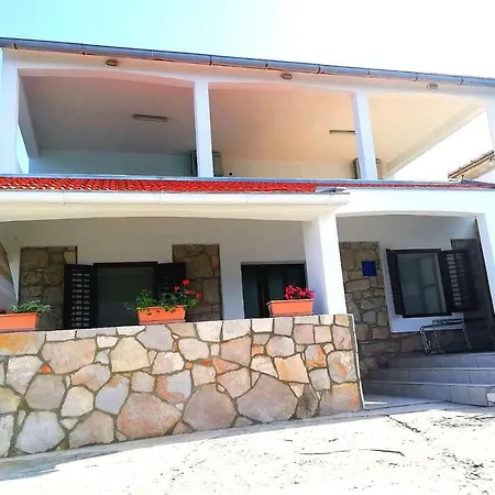 Amfora Apartment Gdinj