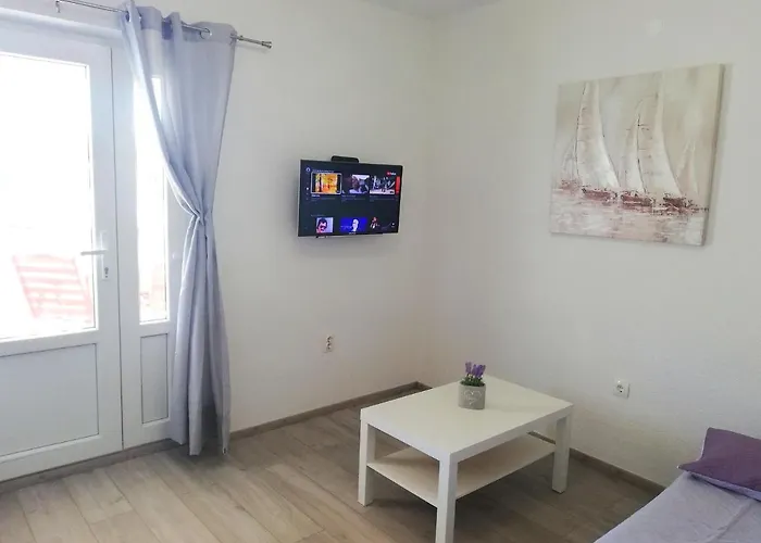 شقة Amfora Gdinj